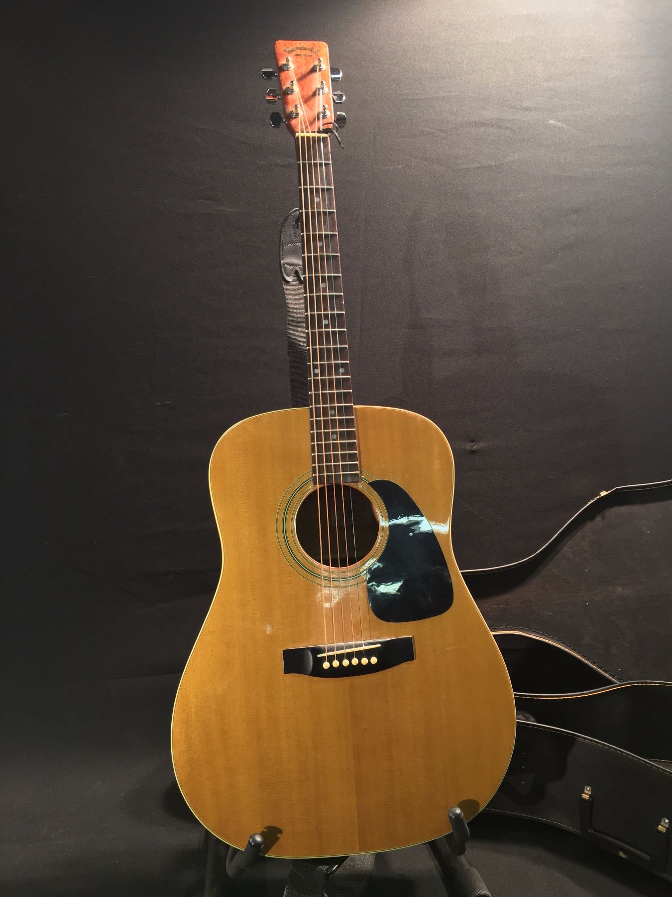 Suzuki Acoustic Guitar Serial Numbers